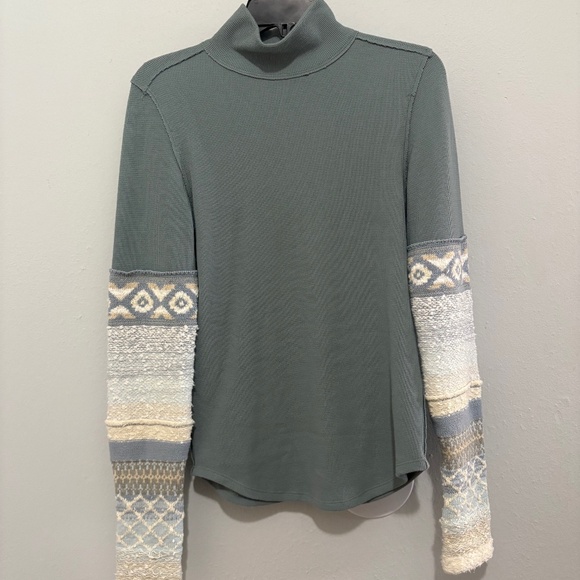 We The Free Thermal Waffle Long Sleeve Craft Cuff Size Medium - Picture 1 of 4